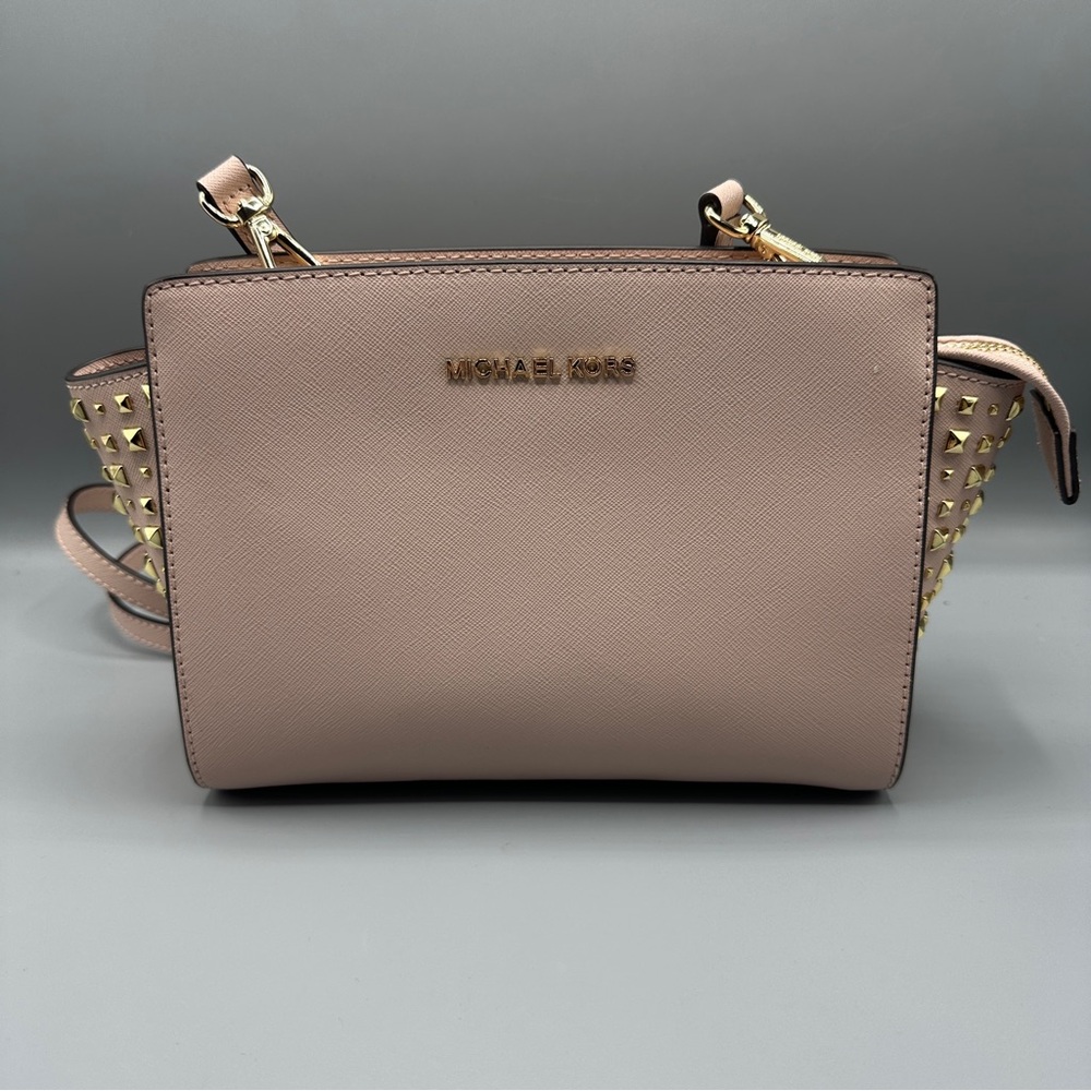 Michael Kors Selma Stud Decorated Crossbody Messenger Bag Light Pink